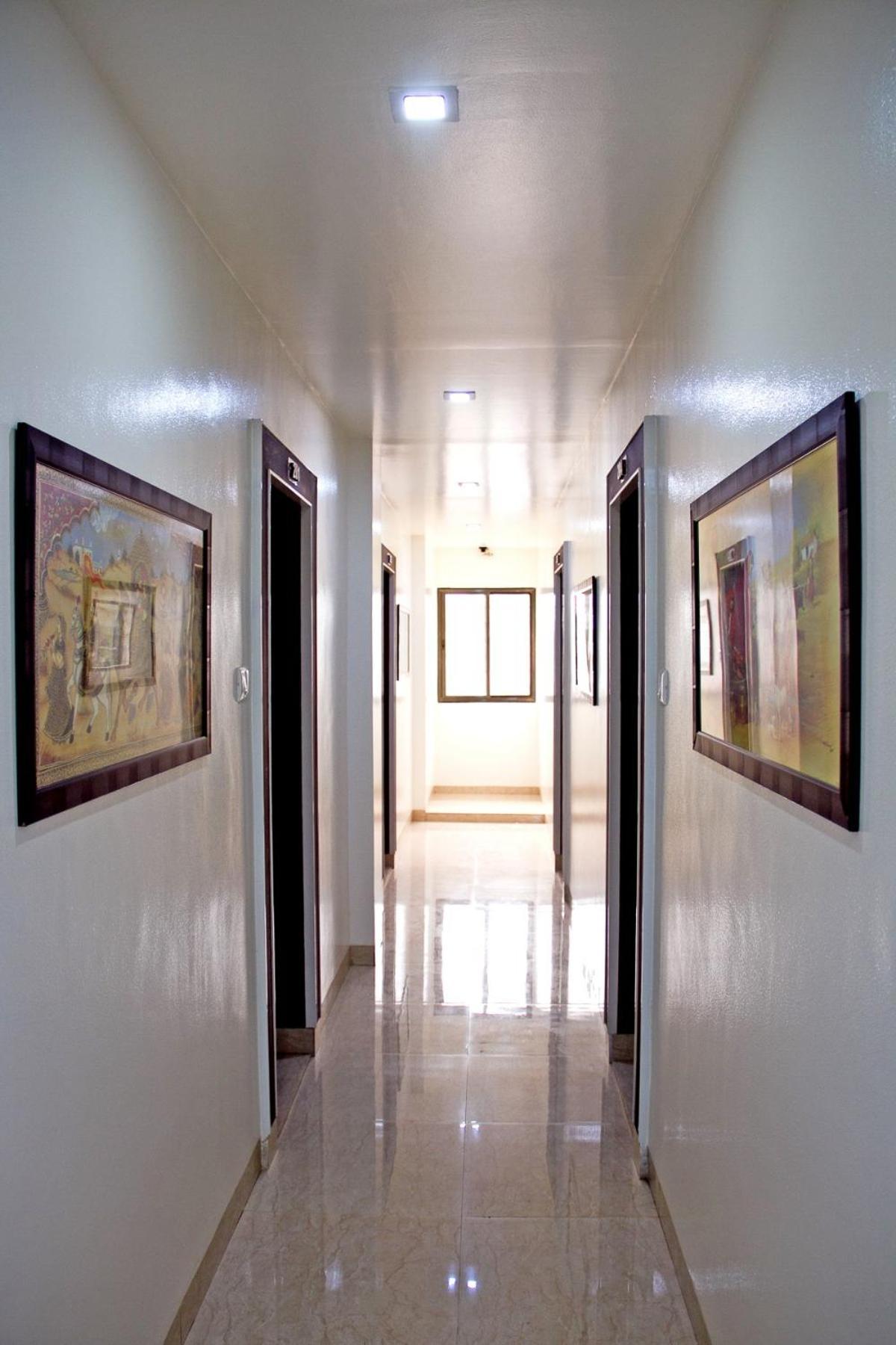 Hotel Darshan Executive Tuljapur 외부 사진